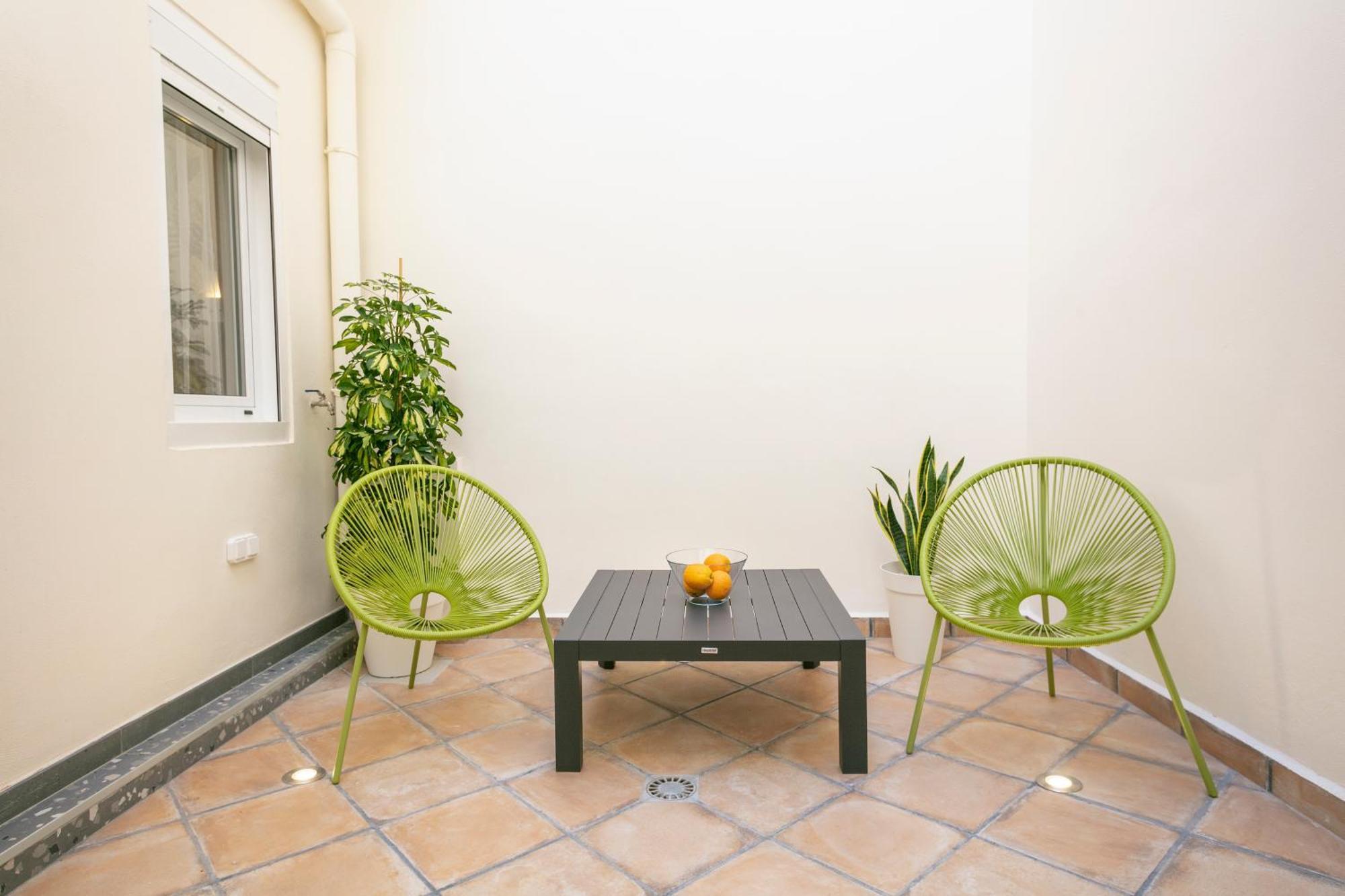 Boutique Plaza Catalonia Suites Cornella Cornellà de Llobregat Екстериор снимка