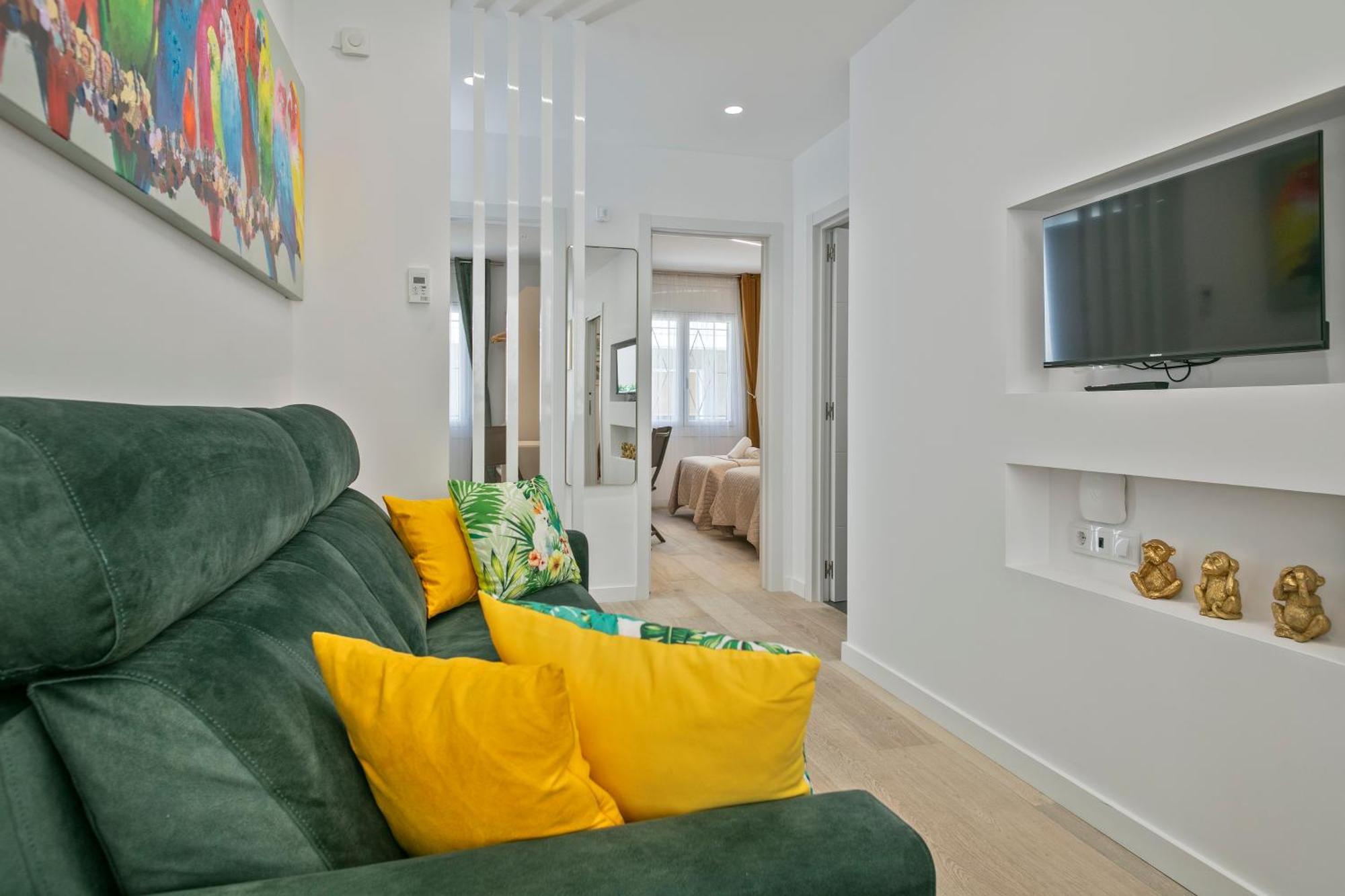 Boutique Plaza Catalonia Suites Cornella Cornellà de Llobregat Екстериор снимка