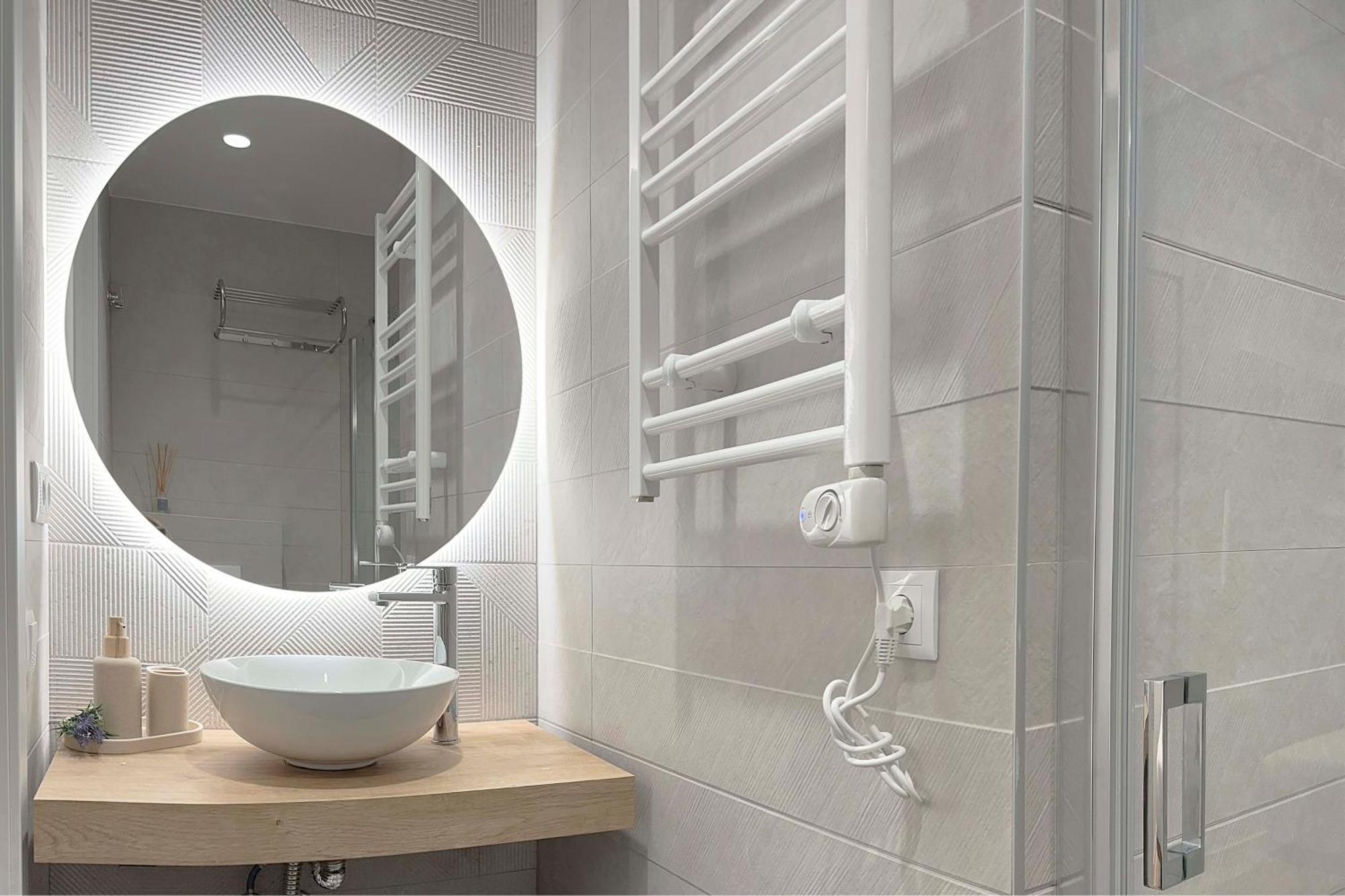 Boutique Plaza Catalonia Suites Cornella Cornellà de Llobregat Стая снимка